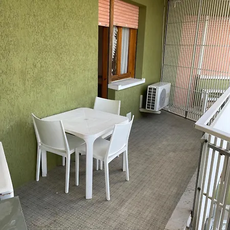Moschettieri Athos, Portos, D'Artagnan, Aramis Apartment Bibione Exterior photo